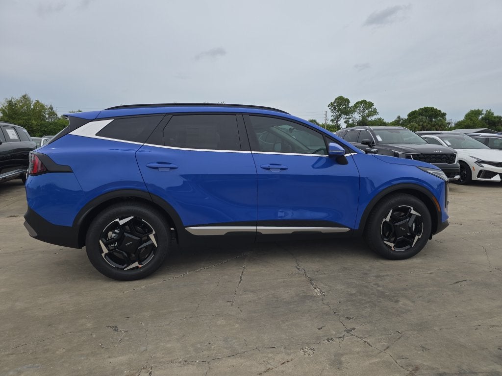 2027 Kia Sportage EX