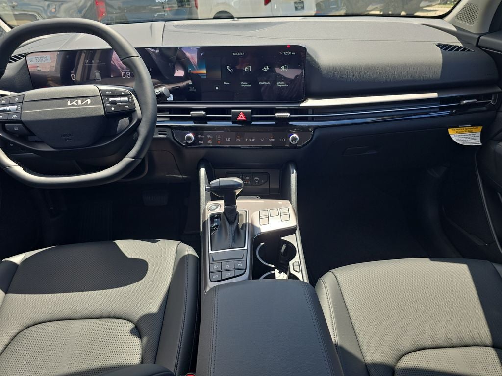 2027 Kia Sportage EX