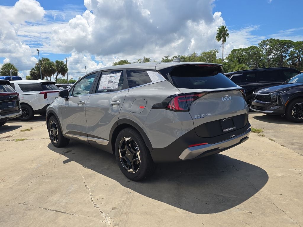 2027 Kia Sportage EX