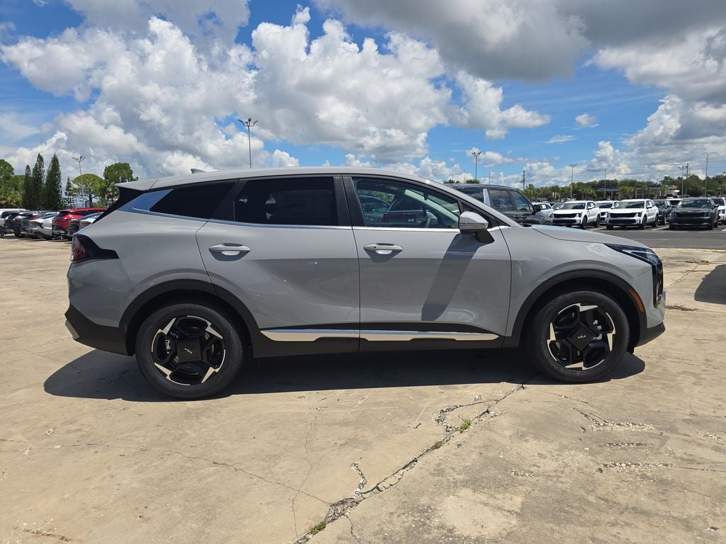 2027 Kia Sportage EX