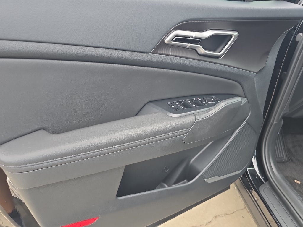 2027 Kia Sportage EX