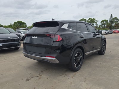 2027 Kia Sportage EX