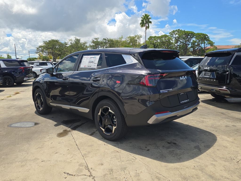 2027 Kia Sportage EX