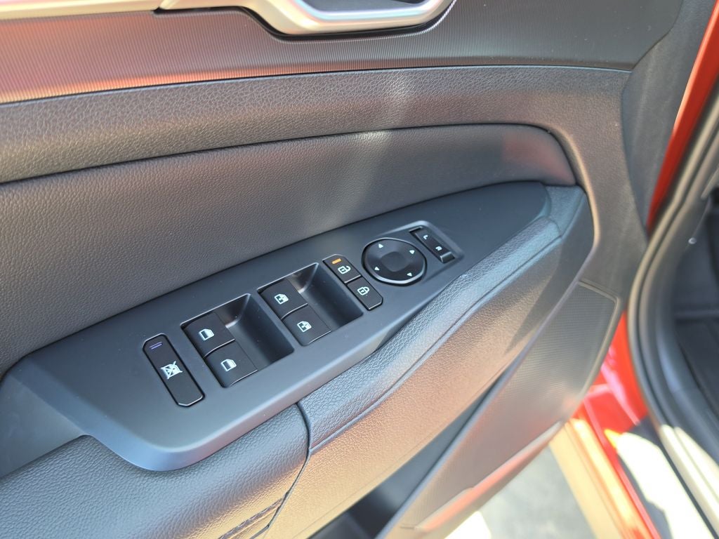 2027 Kia Sportage EX