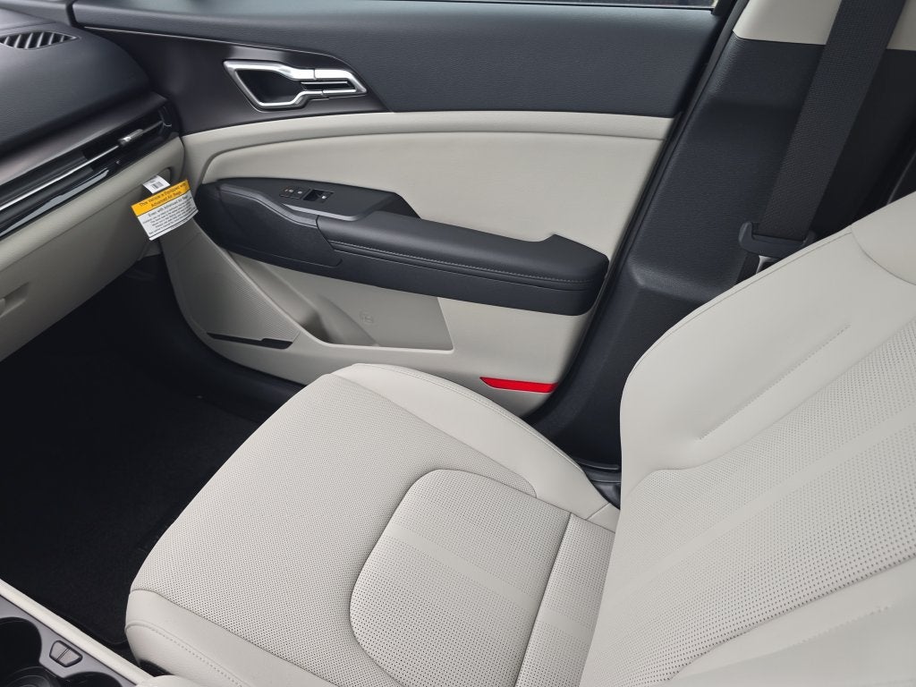 2027 Kia Sportage EX