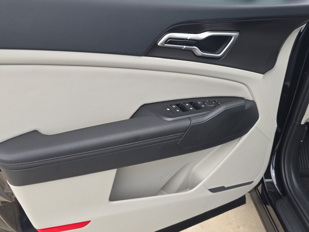2027 Kia Sportage EX