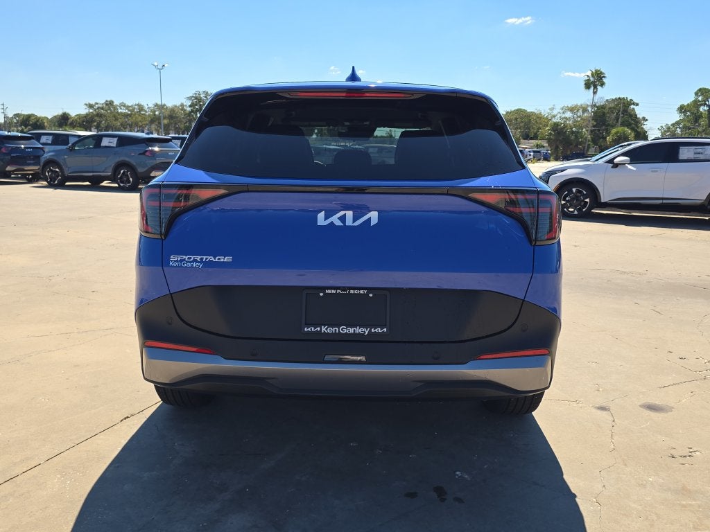 2027 Kia Sportage EX