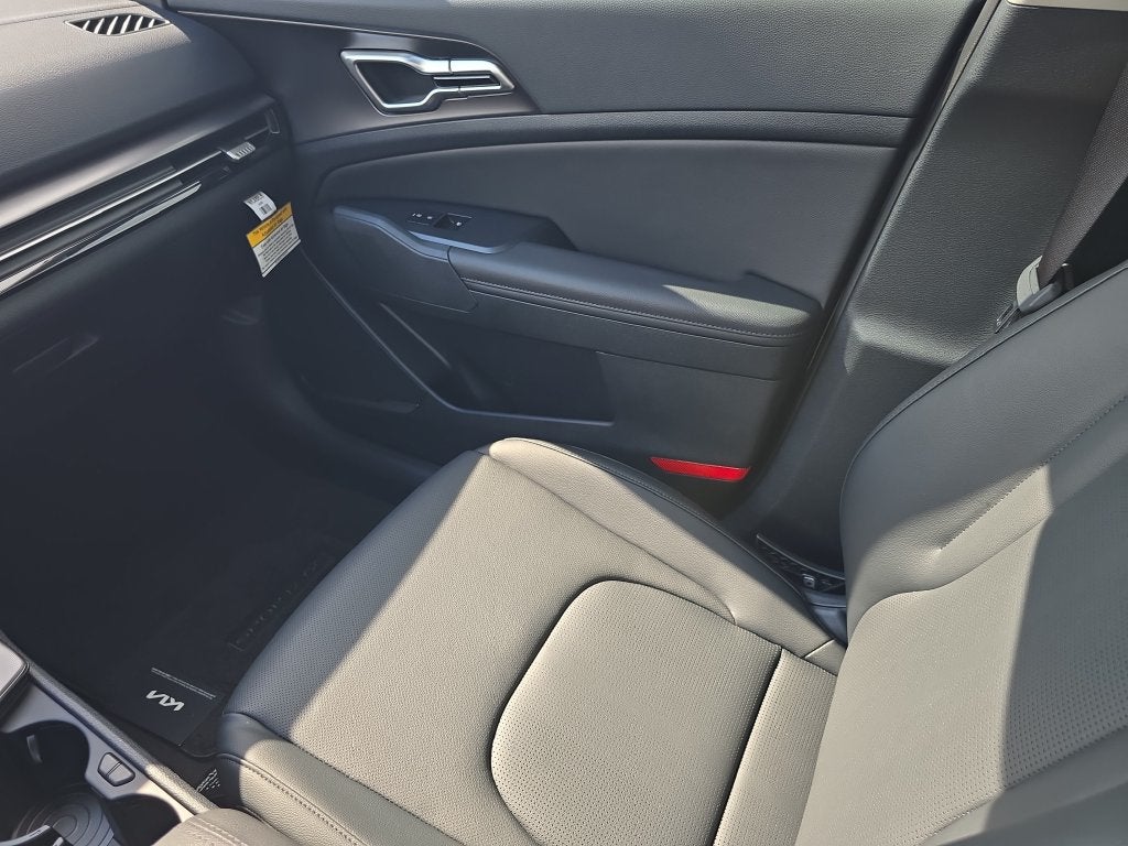 2027 Kia Sportage EX