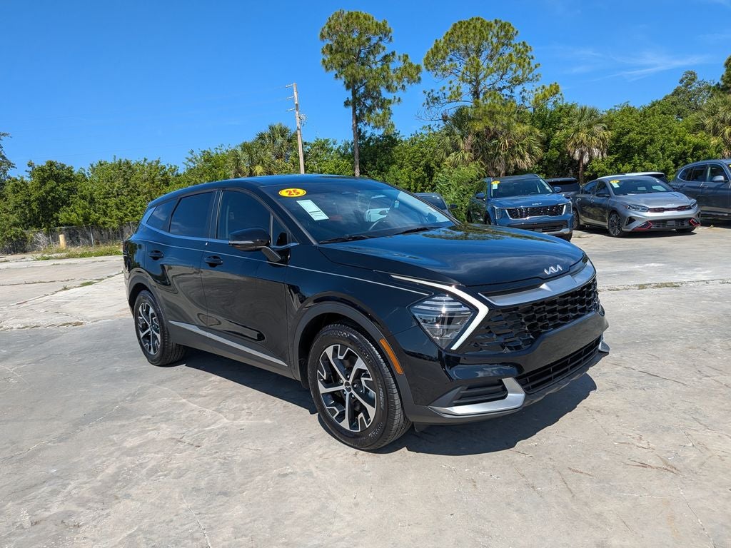 2025 Kia Sportage EX