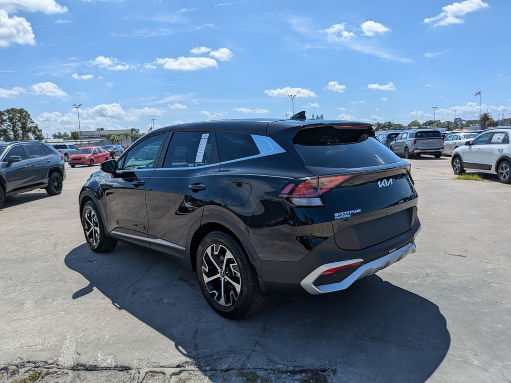 2025 Kia Sportage EX