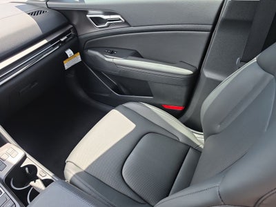 2027 Kia Sportage EX