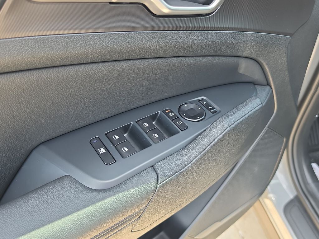 2027 Kia Sportage EX