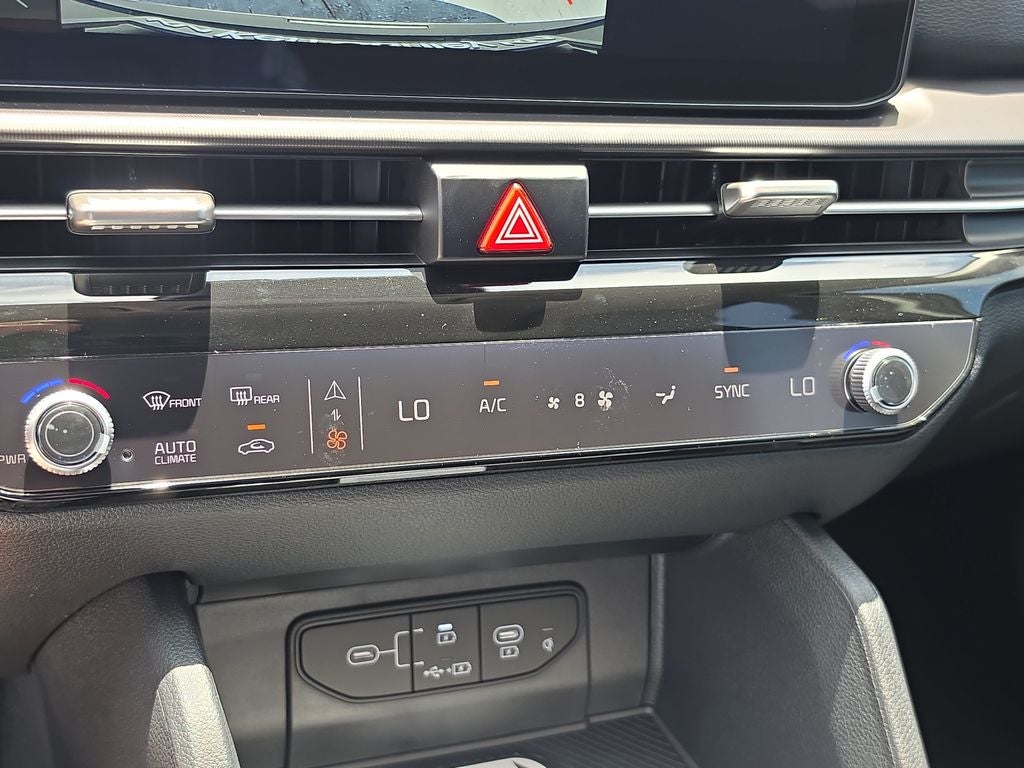 2027 Kia Sportage EX