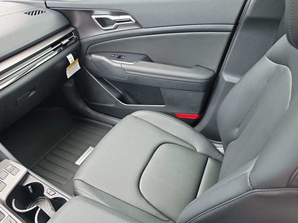 2027 Kia Sportage EX
