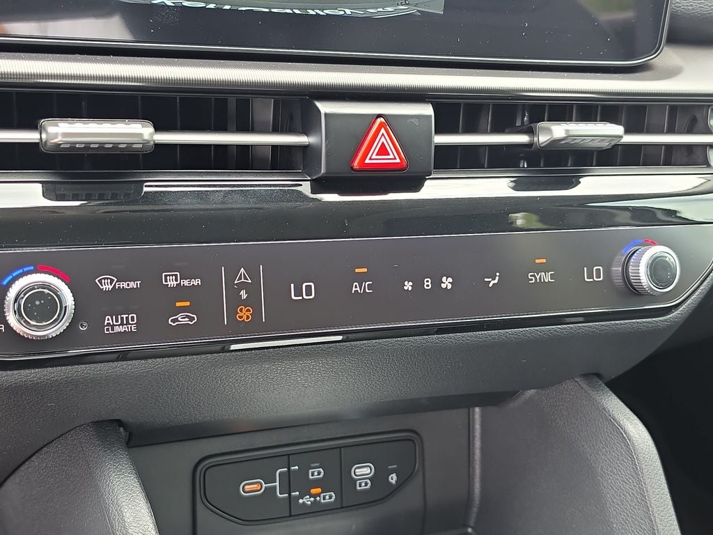 2027 Kia Sportage EX