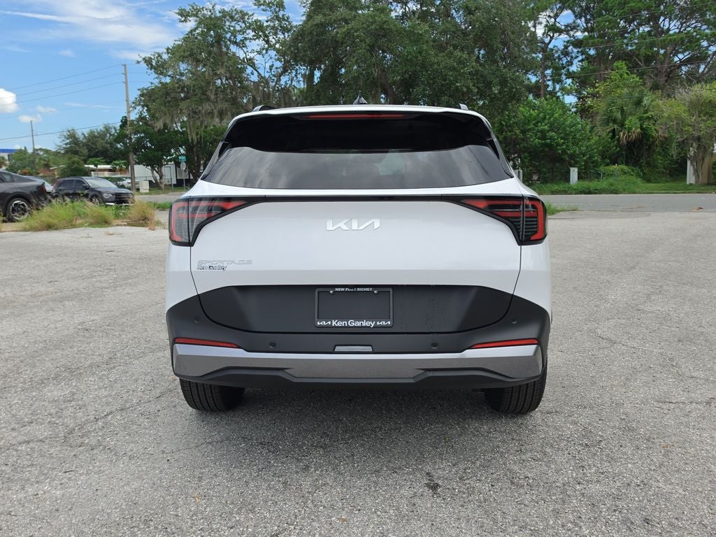 2027 Kia Sportage EX