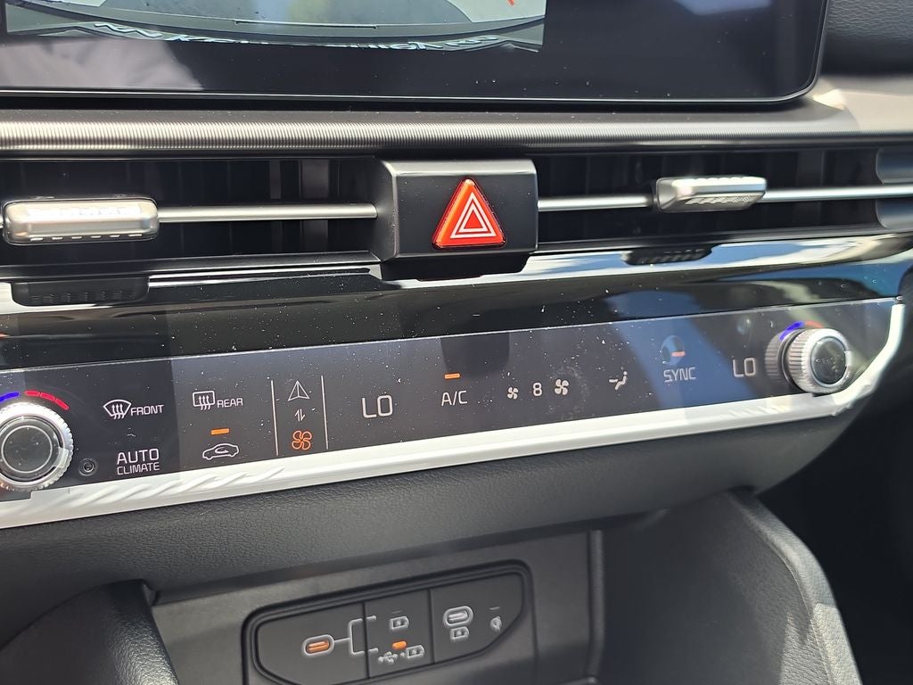 2027 Kia Sportage EX