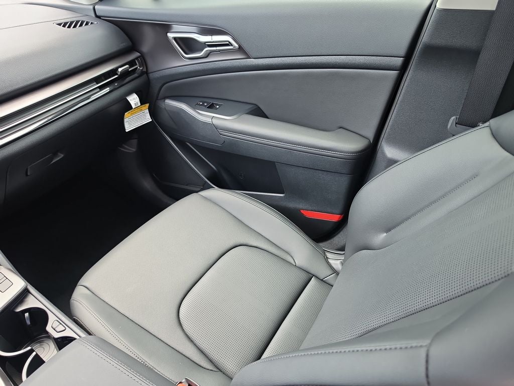 2027 Kia Sportage EX