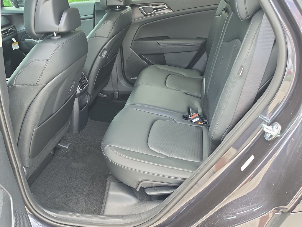 2027 Kia Sportage EX