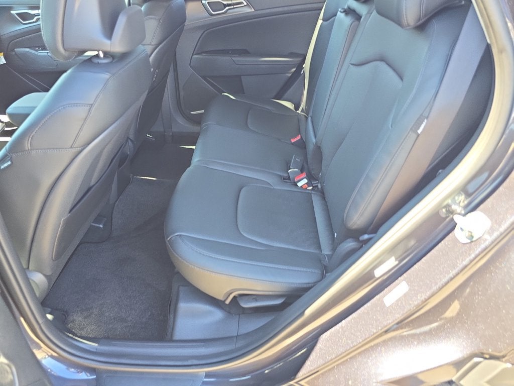 2027 Kia Sportage EX