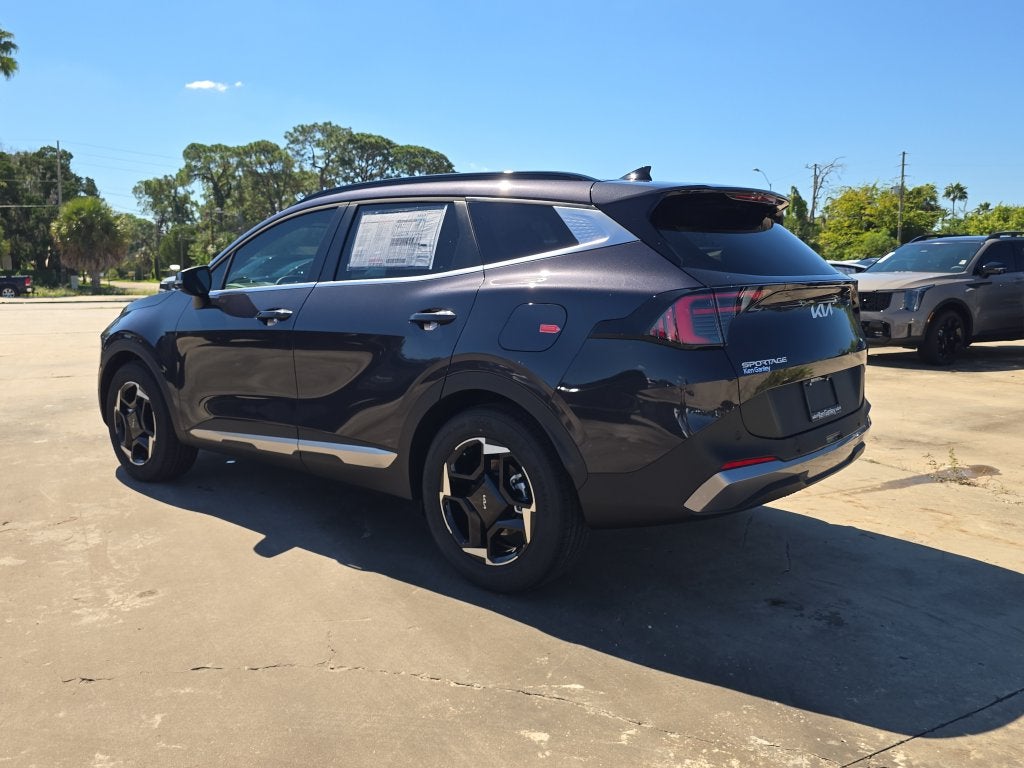 2027 Kia Sportage EX