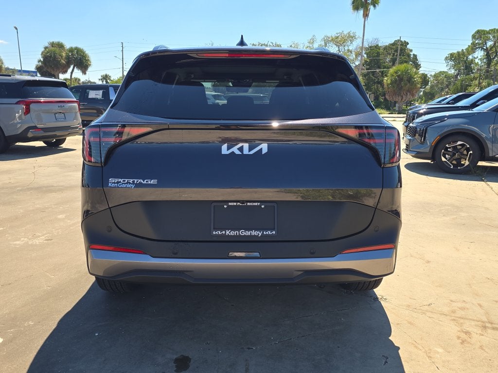 2027 Kia Sportage EX