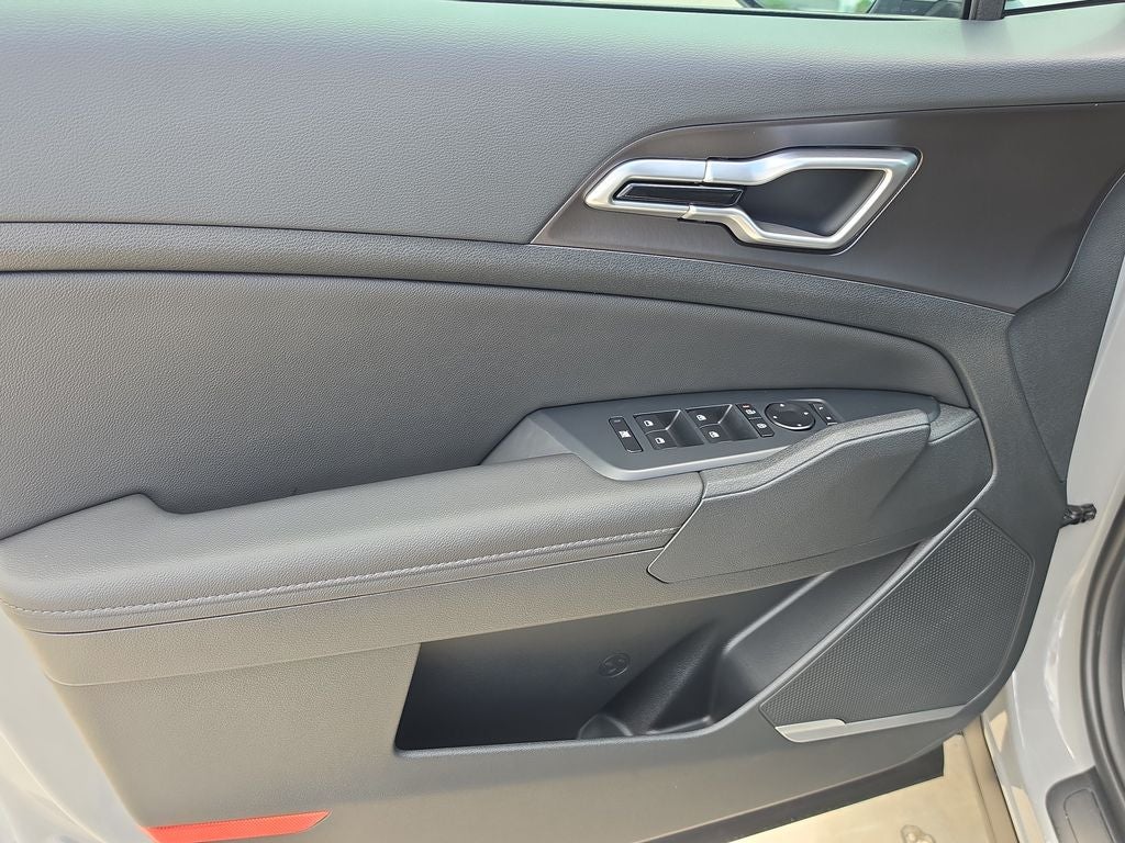 2027 Kia Sportage EX