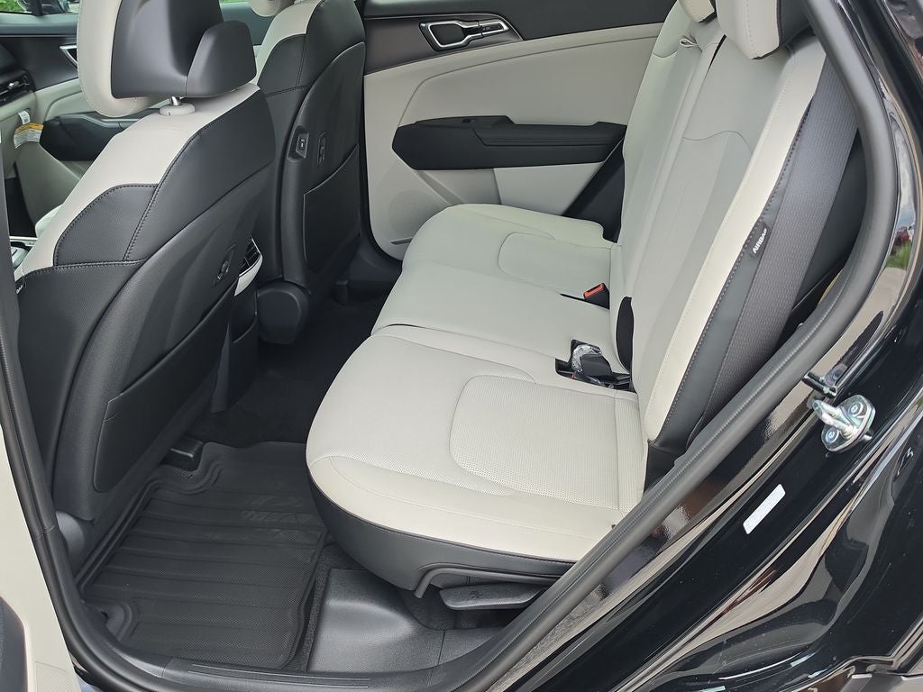 2027 Kia Sportage EX