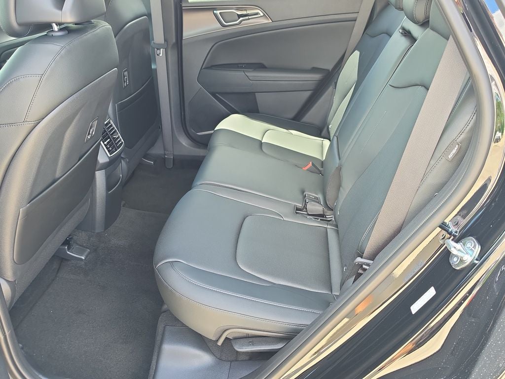 2027 Kia Sportage EX
