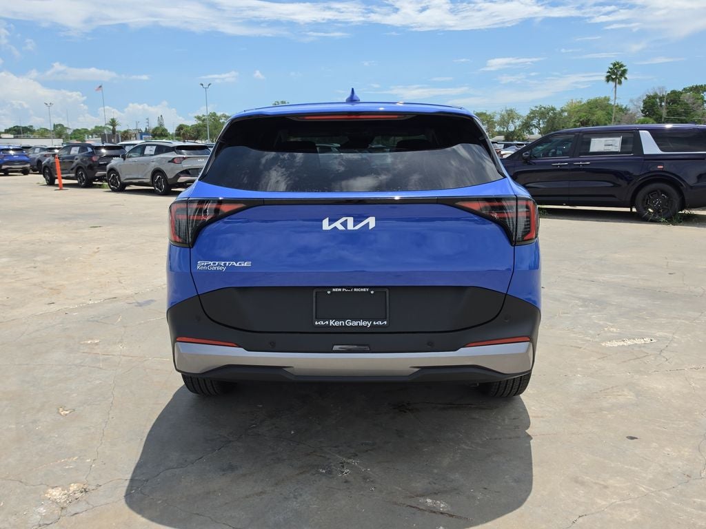 2027 Kia Sportage EX