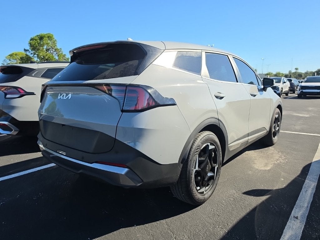 2026 Kia Sportage EX