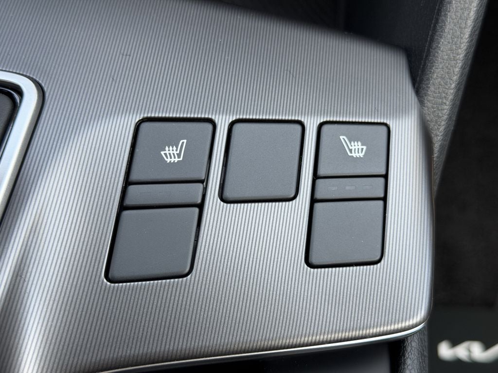 2027 Kia Sportage EX