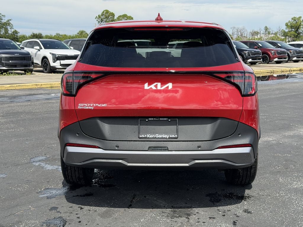 2027 Kia Sportage EX