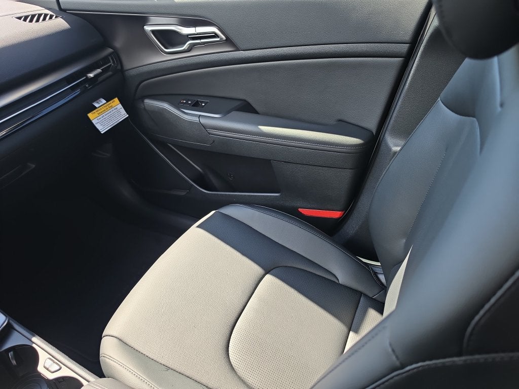 2027 Kia Sportage EX