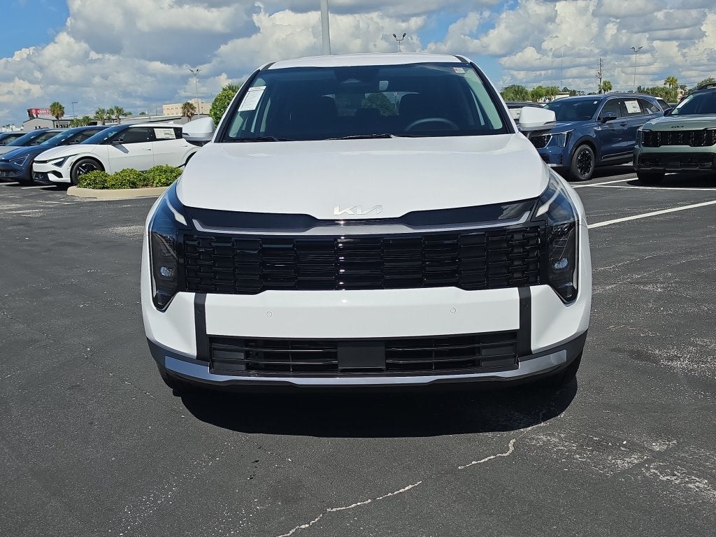 2027 Kia Sportage EX