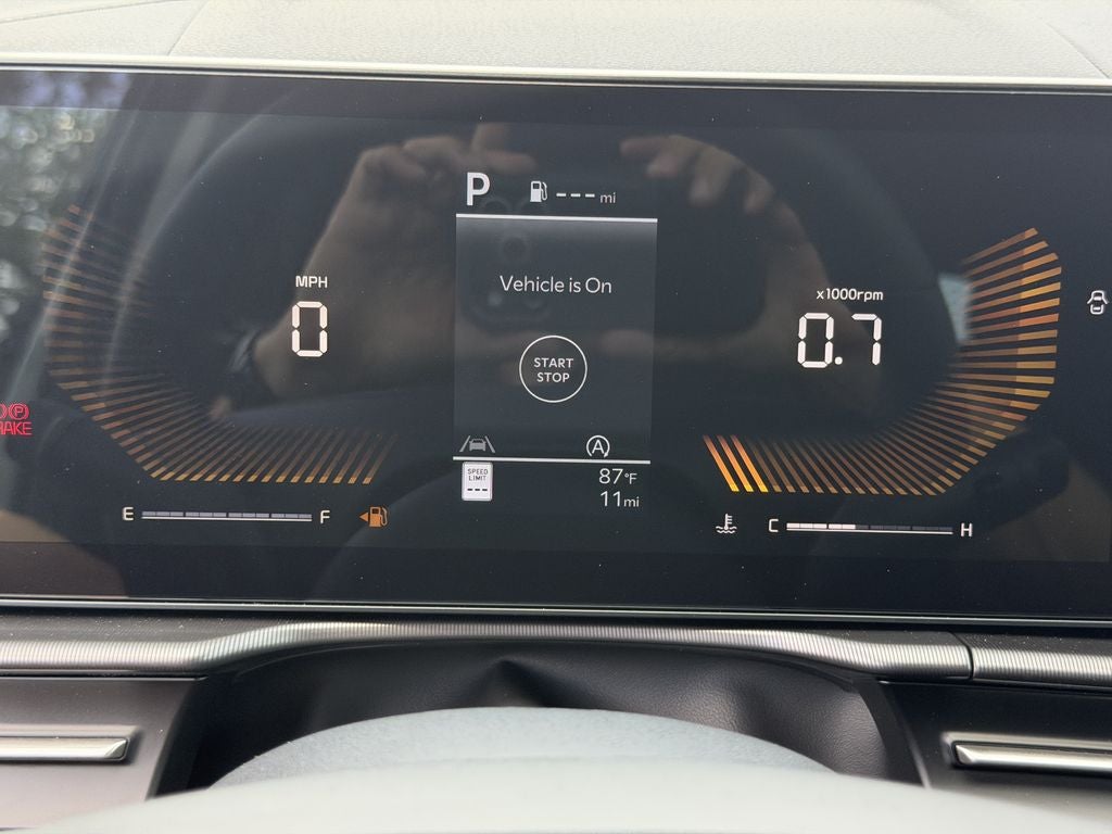 2027 Kia Sportage EX