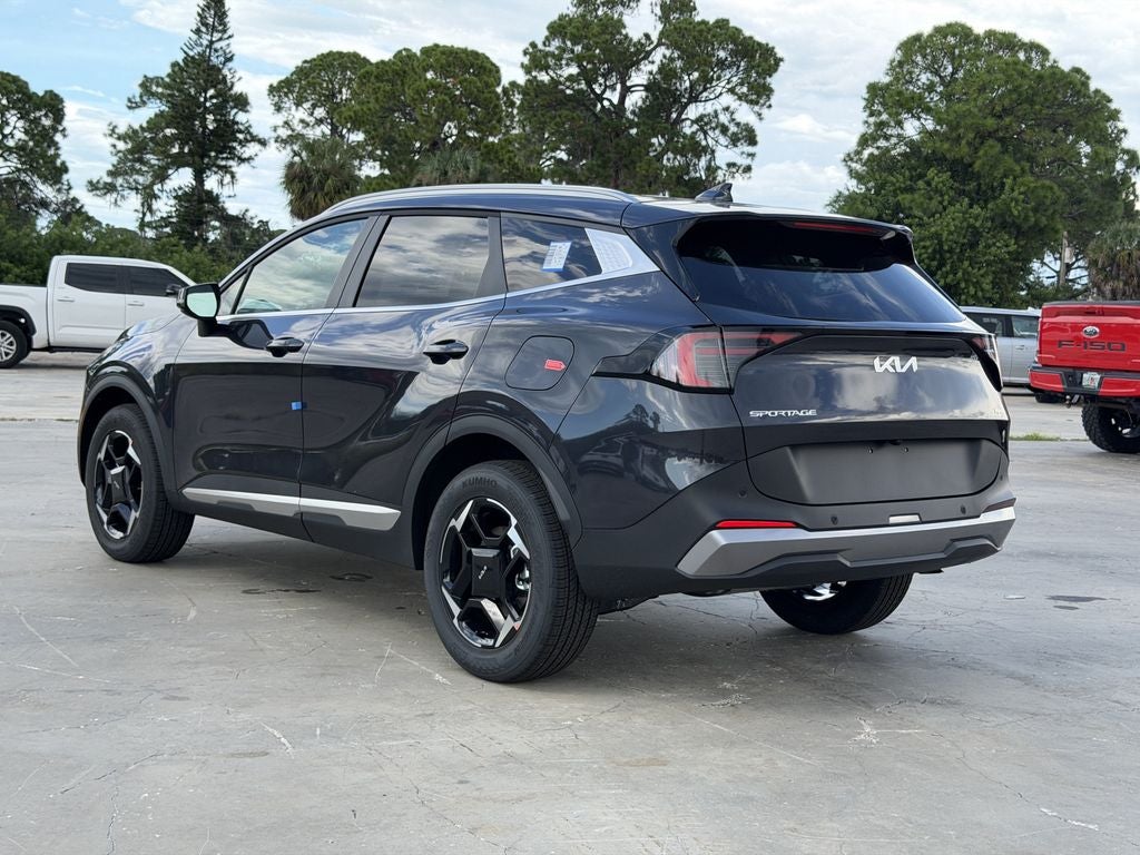 2027 Kia Sportage EX