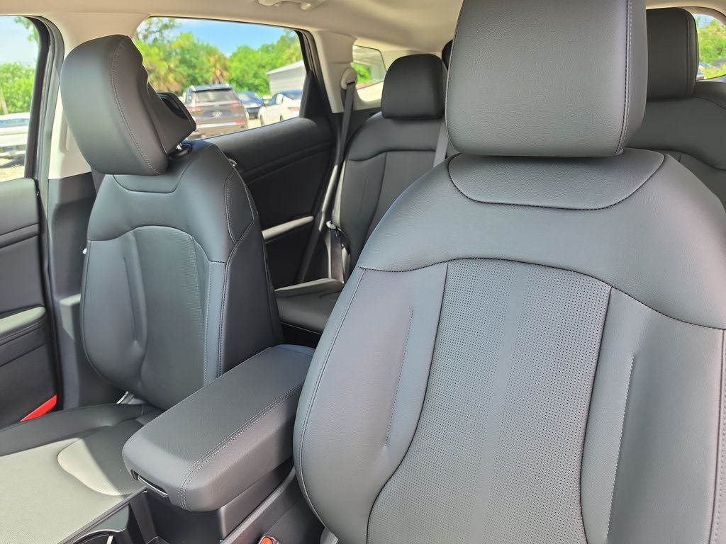 2027 Kia Sportage EX