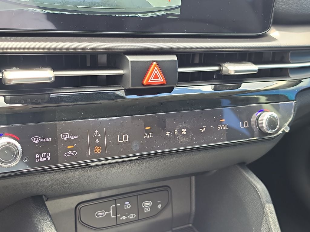 2027 Kia Sportage EX
