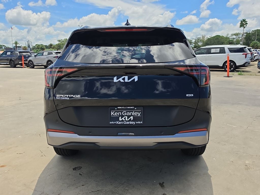 2027 Kia Sportage EX