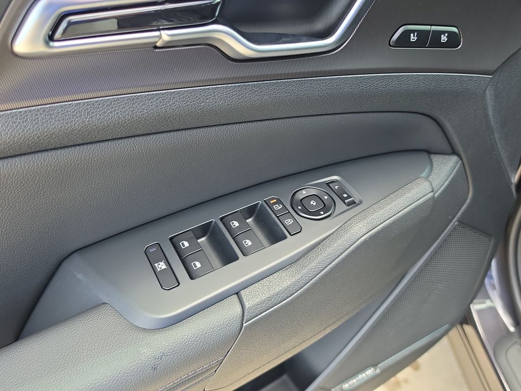 2027 Kia Sportage SX