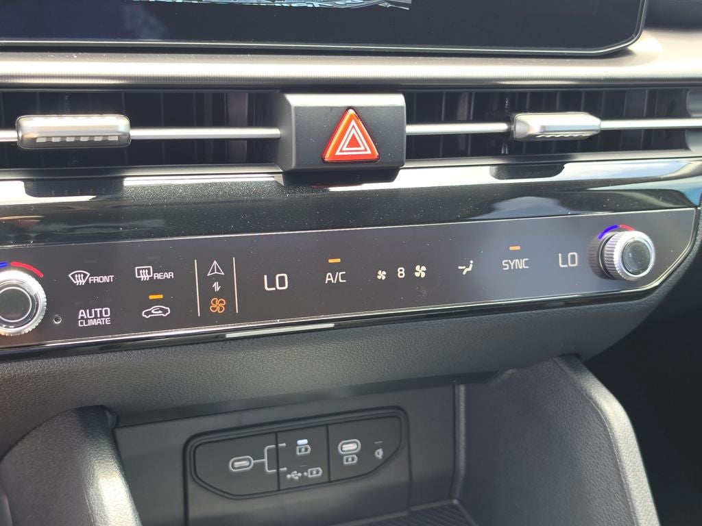 2027 Kia Sportage SX