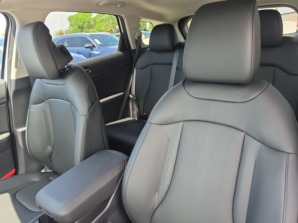 2027 Kia Sportage SX