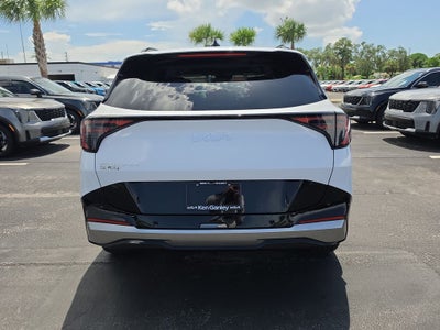 2027 Kia Sportage SX