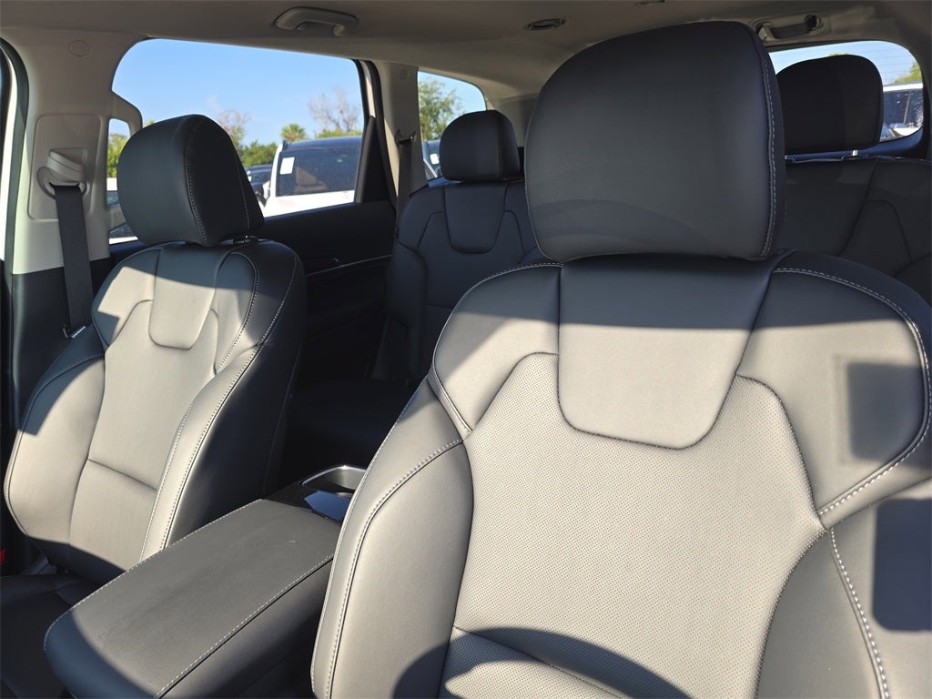 2025 Kia Telluride LX
