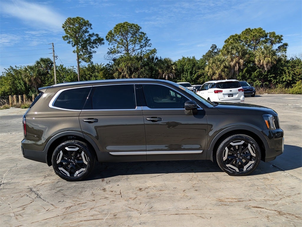2025 Kia Telluride EX