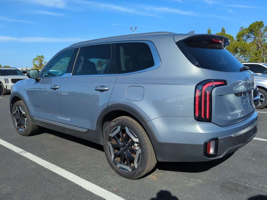 2025 Kia Telluride EX