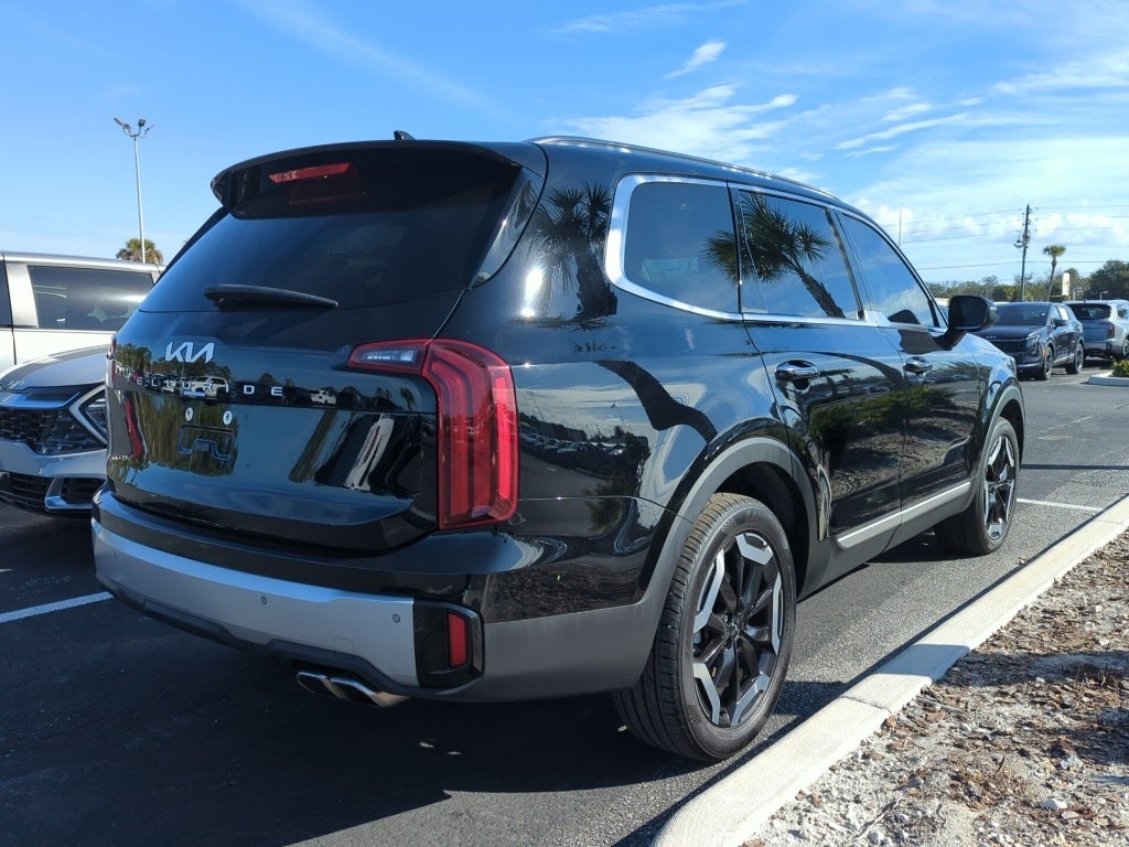 2023 Kia Telluride S