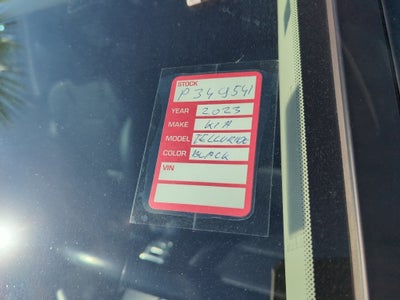 2023 Kia Telluride S