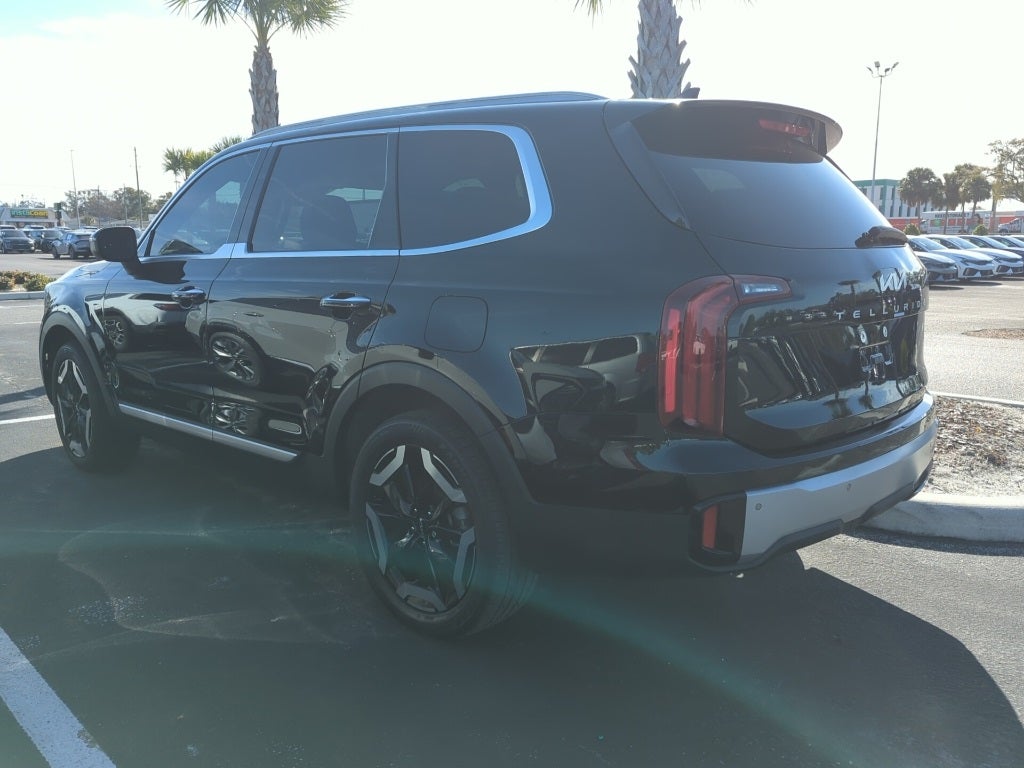 2023 Kia Telluride S